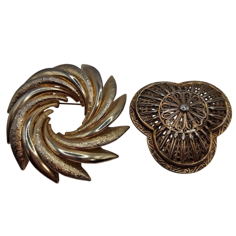 Vintage MCM Brooch Lot Signed AVANTE Gold Tone Filigree Trefoil  Sunburst Swirl